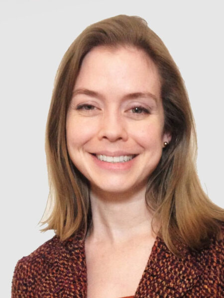 Jennifer Self headshot