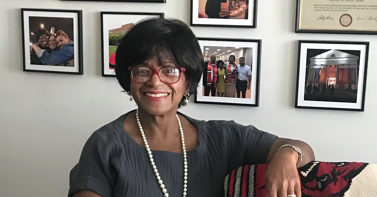 Image of Dr. Carolyn Turpin-Petrosino